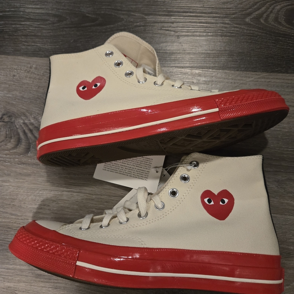 Comme des Garçons PLAY x Converp Sneakers in Cream Red Size 10 Women New - Picture 3 of 9
